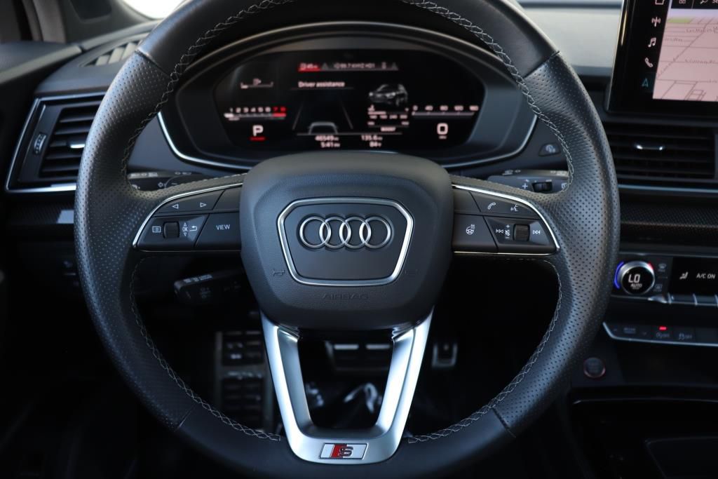 Photo 44 of this AUDI SQ5 PREMIUM PLU