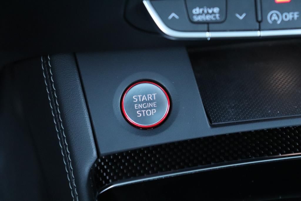 Photo 48 of this AUDI SQ5 PREMIUM PLU
