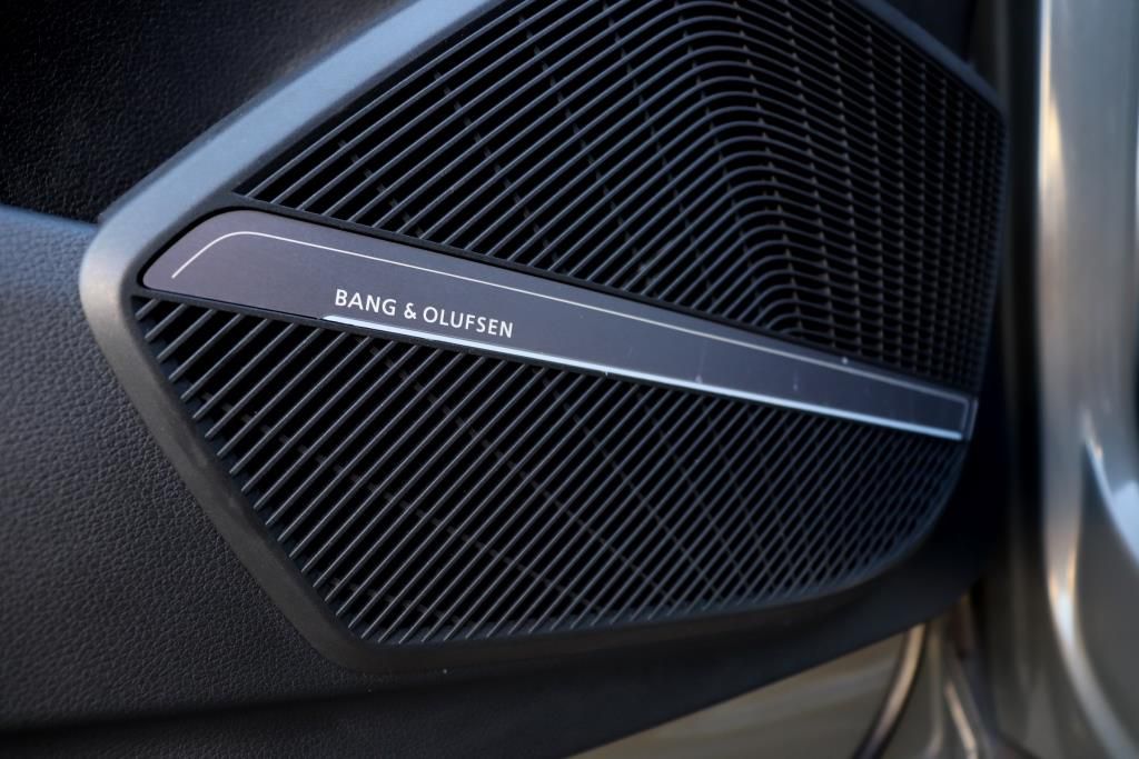 Photo 64 of this AUDI SQ5 PREMIUM PLU