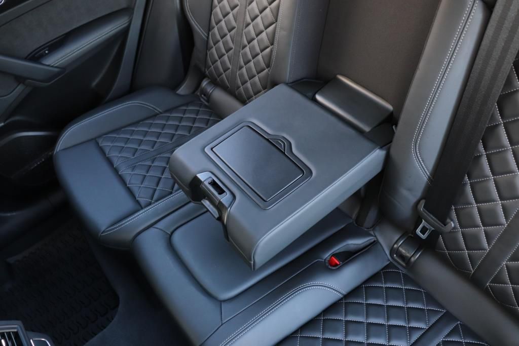 Photo 69 of this AUDI SQ5 PREMIUM PLU