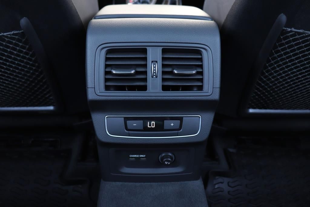 Photo 72 of this AUDI SQ5 PREMIUM PLU