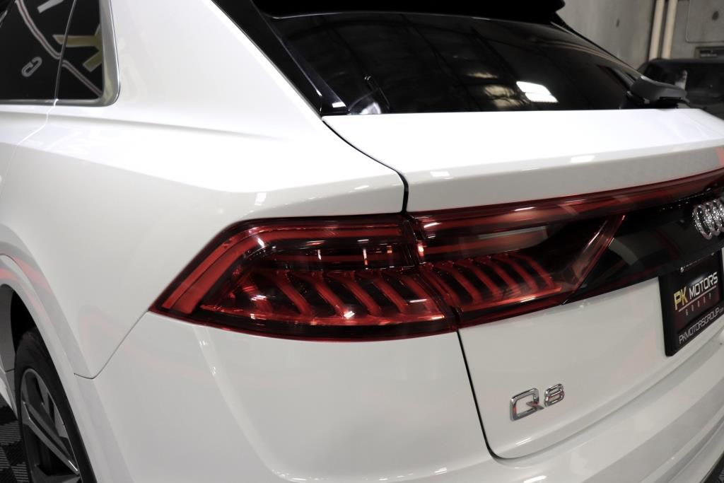 Photo 5 of this AUDI Q8 PREMIUM PLUS