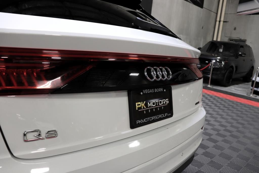 Photo 6 of this AUDI Q8 PREMIUM PLUS