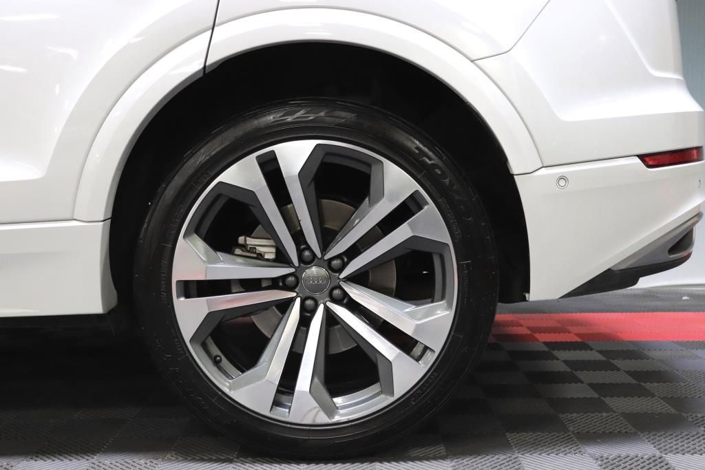 Photo 75 of this AUDI Q8 PREMIUM PLUS