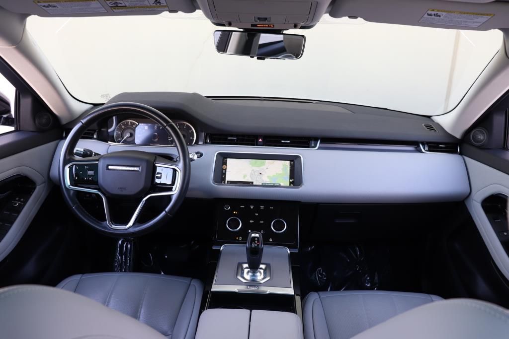 Photo 34 of this LAND ROVER RANGE ROVER EVO