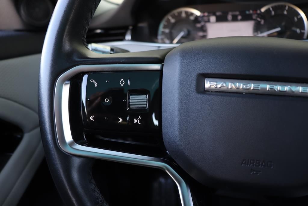 Photo 40 of this LAND ROVER RANGE ROVER EVO