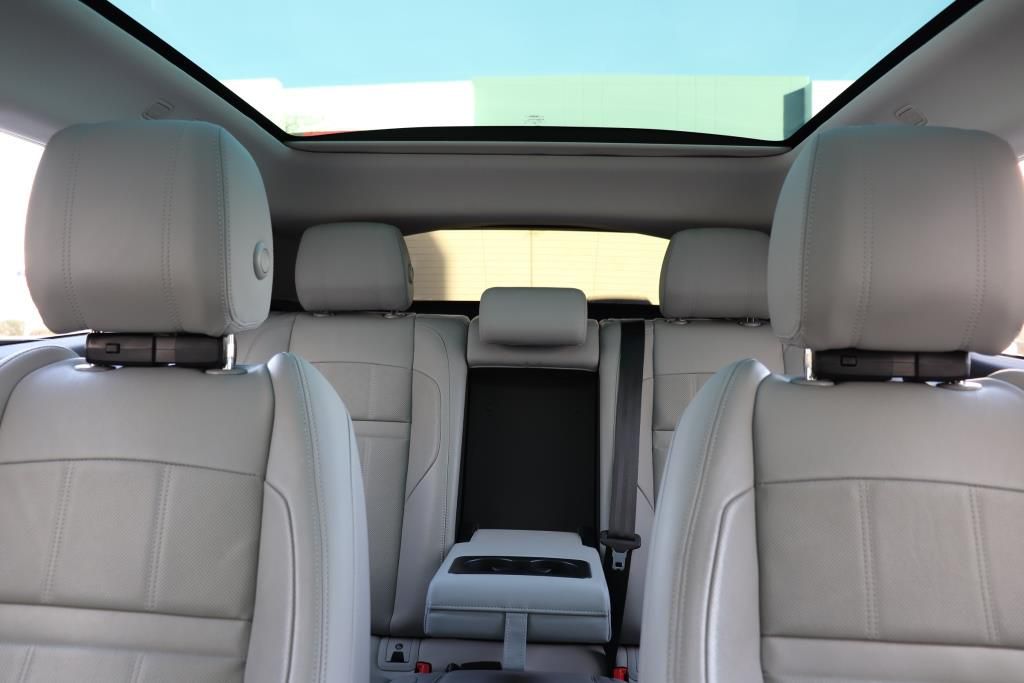 Photo 62 of this LAND ROVER RANGE ROVER EVO