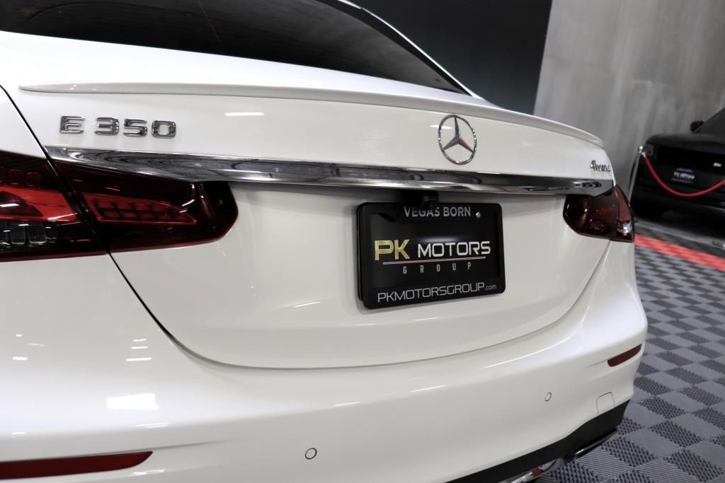 Photo 6 of this MERCEDES-BENZ E-CLASS E350 4M