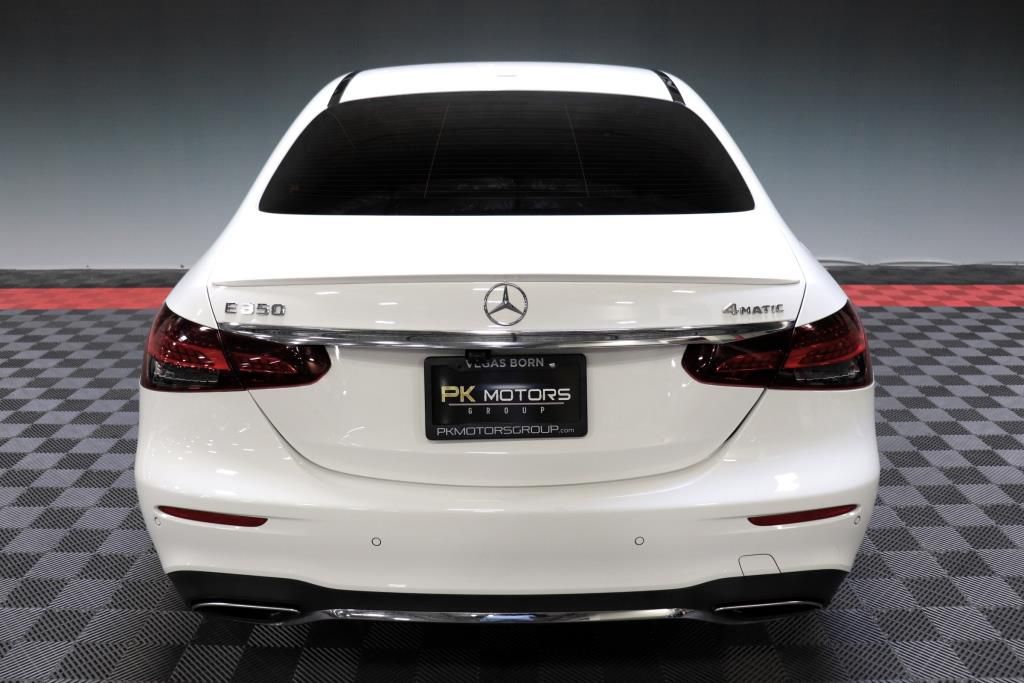 Photo 7 of this MERCEDES-BENZ E-CLASS E350 4M