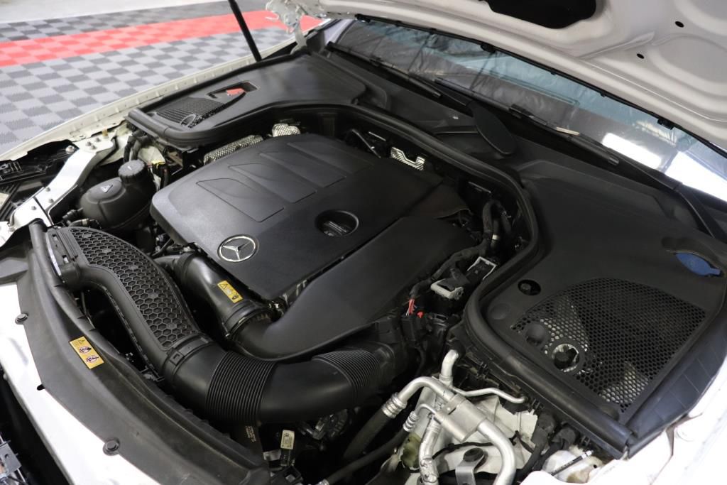 Photo 78 of this MERCEDES-BENZ E-CLASS E350 4M