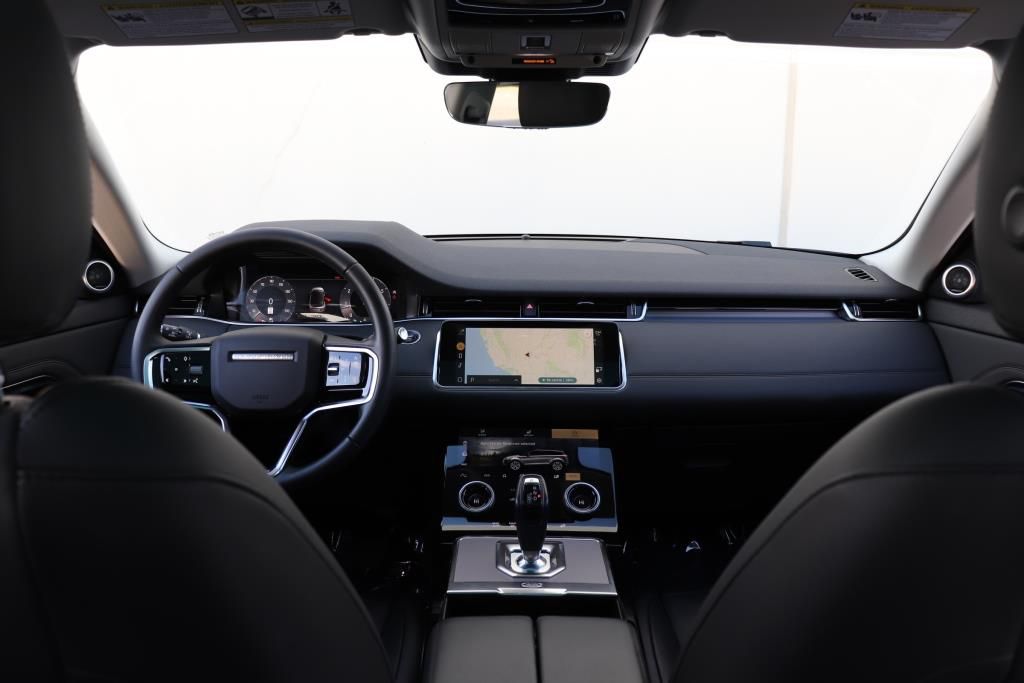 Photo 34 of this LAND ROVER RANGE ROVER EVO