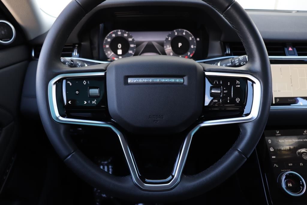 Photo 41 of this LAND ROVER RANGE ROVER EVO