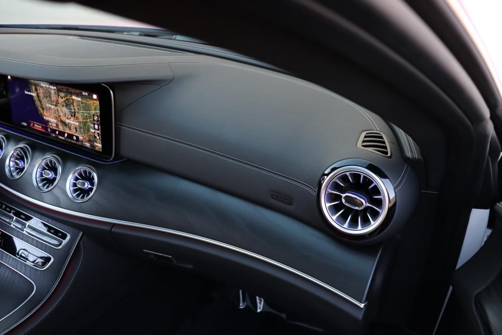 Photo 54 of this MERCEDES-BENZ E-CLASS E450