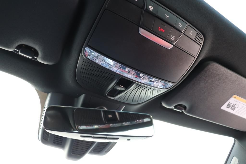 Photo 64 of this MERCEDES-BENZ E-CLASS E450