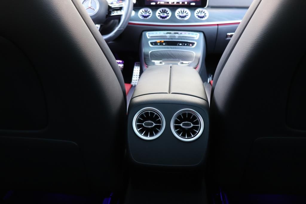 Photo 70 of this MERCEDES-BENZ E-CLASS E450