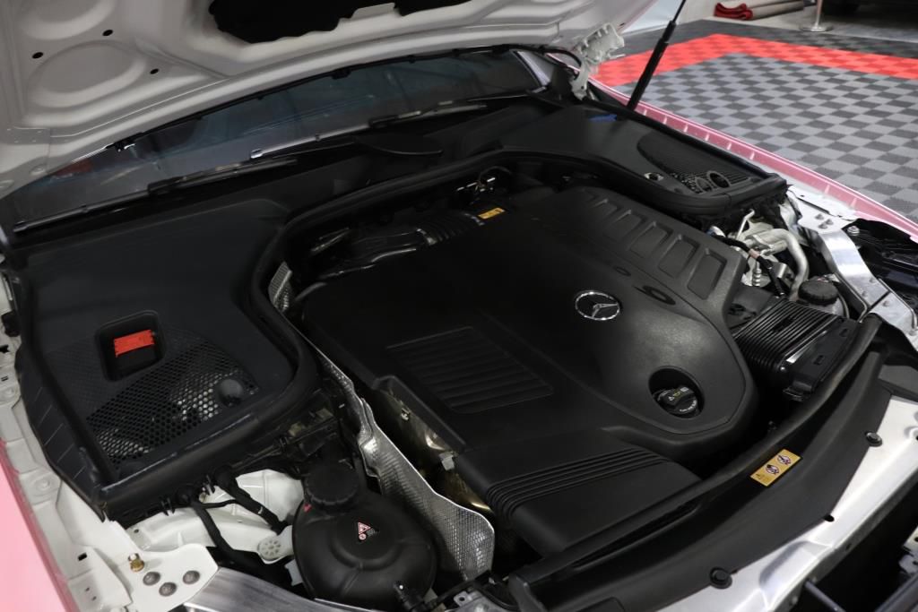 Photo 83 of this MERCEDES-BENZ E-CLASS E450