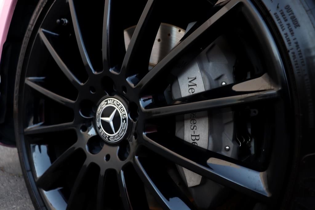 Photo 90 of this MERCEDES-BENZ E-CLASS E450