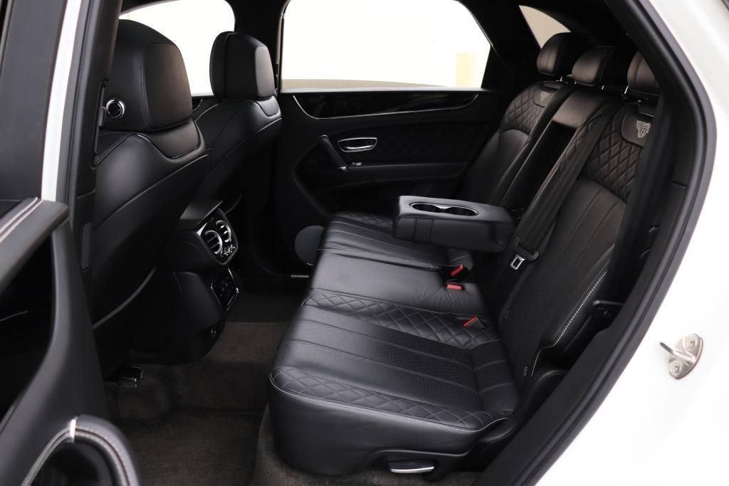 Photo 22 of this BENTLEY  W12 BENTAYGA