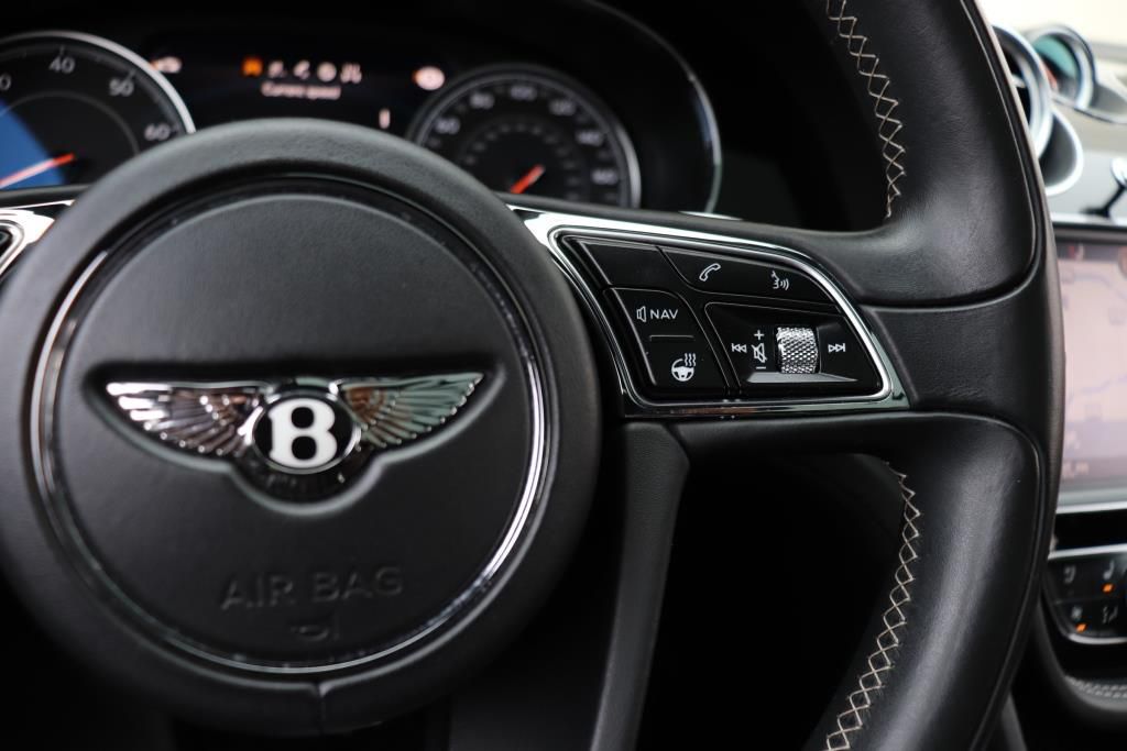 Photo 47 of this BENTLEY  W12 BENTAYGA