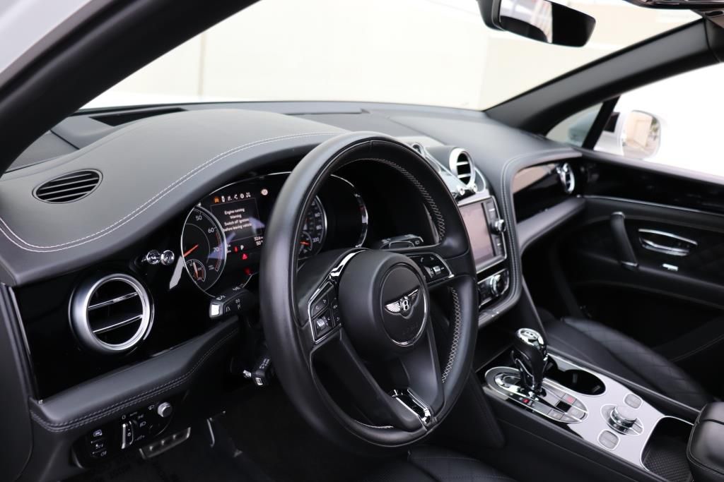 Photo 55 of this BENTLEY  W12 BENTAYGA
