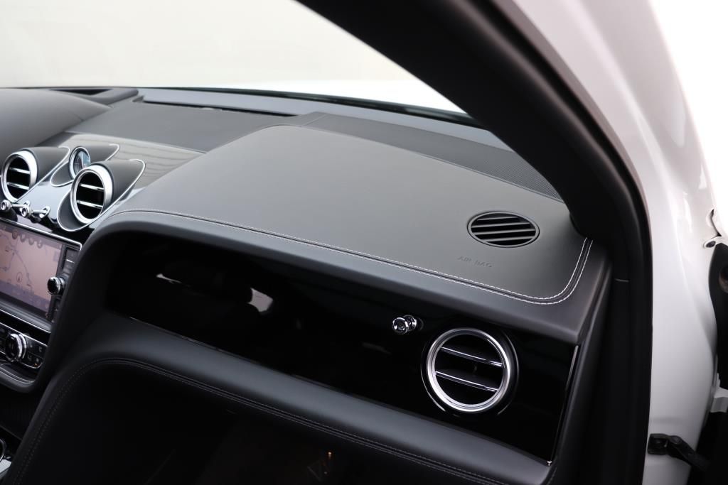 Photo 56 of this BENTLEY  W12 BENTAYGA
