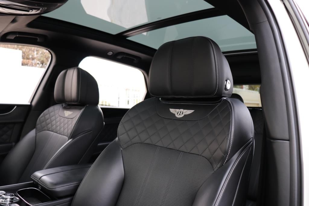 Photo 69 of this BENTLEY  W12 BENTAYGA