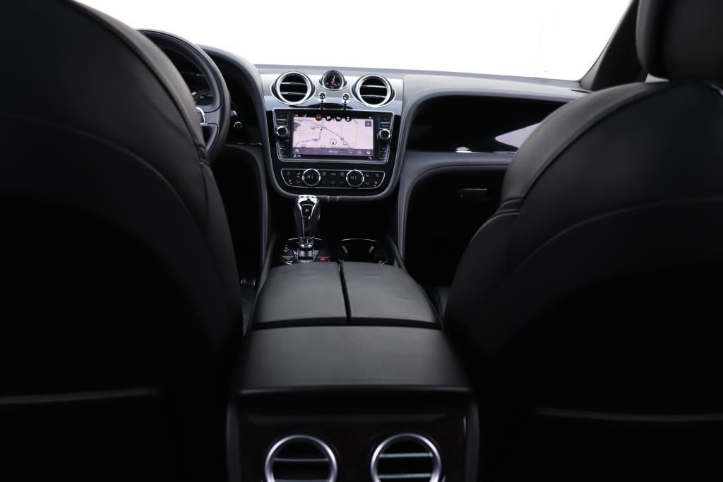 Photo 77 of this BENTLEY  W12 BENTAYGA