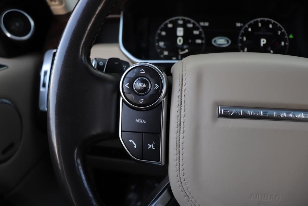 Photo 42 of this LAND ROVER RANGE ROVER LWB