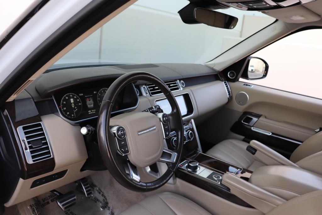 Photo 51 of this LAND ROVER RANGE ROVER LWB