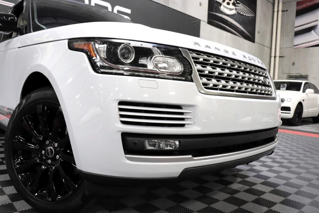 Photo 77 of this LAND ROVER RANGE ROVER LWB