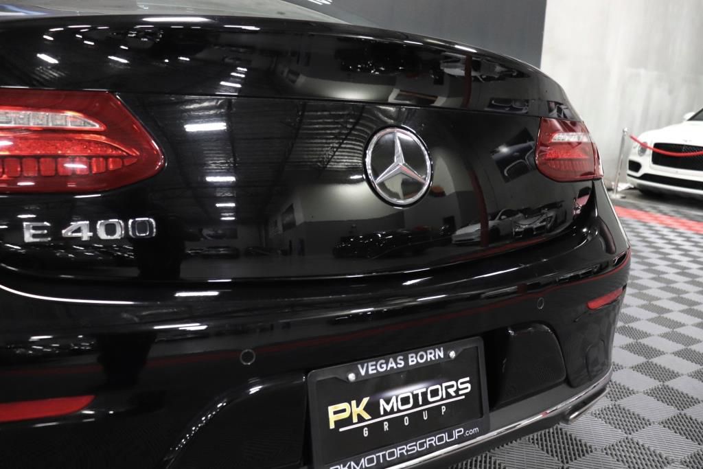 Photo 6 of this MERCEDES-BENZ E-CLASS E400