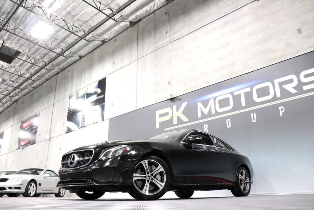 Photo 74 of this MERCEDES-BENZ E-CLASS E400