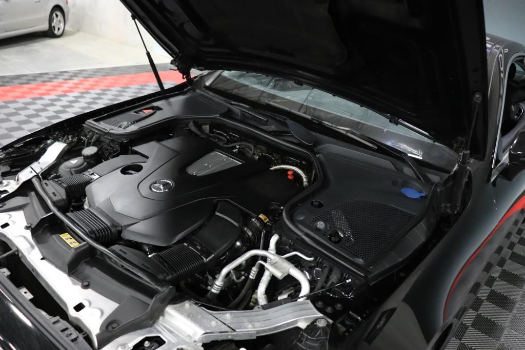 Photo 83 of this MERCEDES-BENZ E-CLASS E400