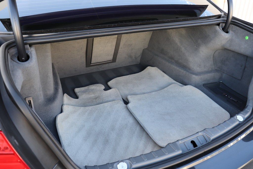 Photo 19 of this BMW 750LI XDRIVE