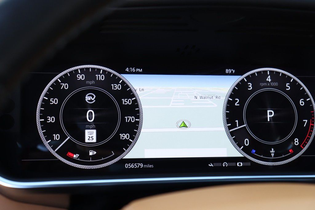 Photo 48 of this LAND ROVER RANGE ROVER SV