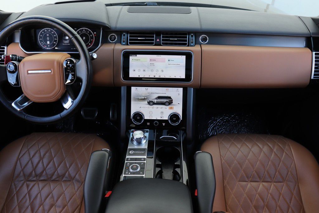 Photo 51 of this LAND ROVER RANGE ROVER SV