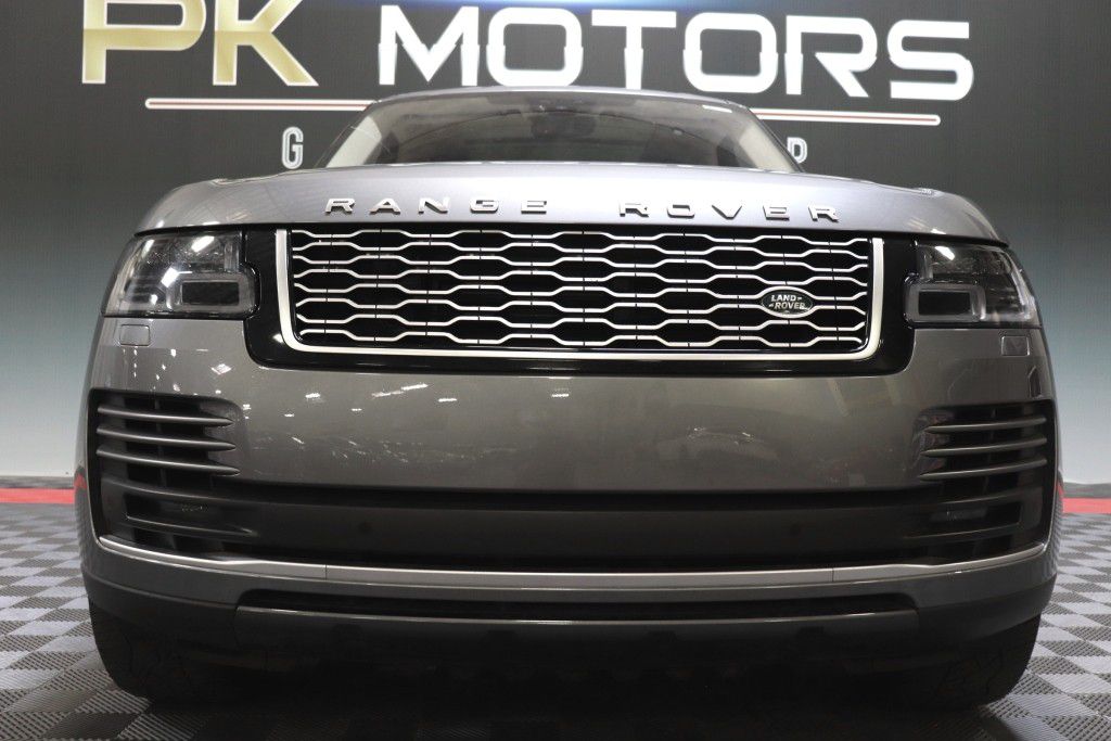 Photo 13 of this LAND ROVER RANGE ROVER HSE