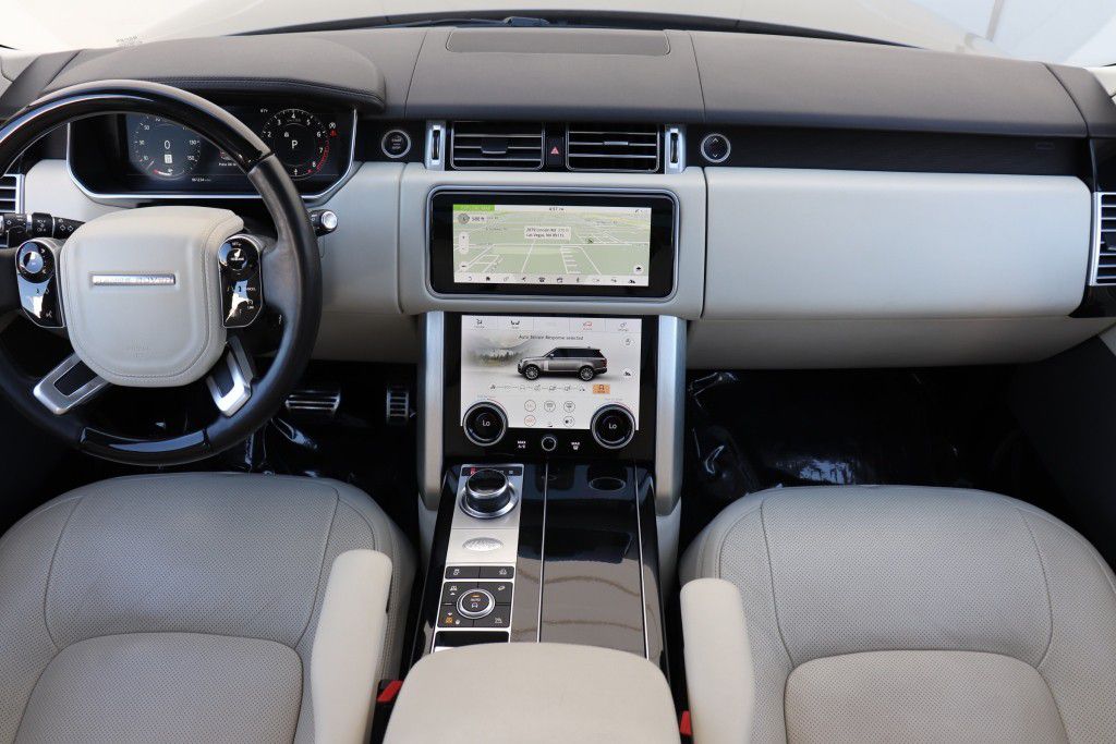 Photo 47 of this LAND ROVER RANGE ROVER HSE