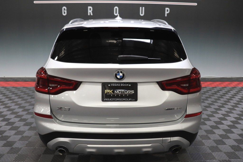 Photo 7 of this BMW X3 XDRIVE30I