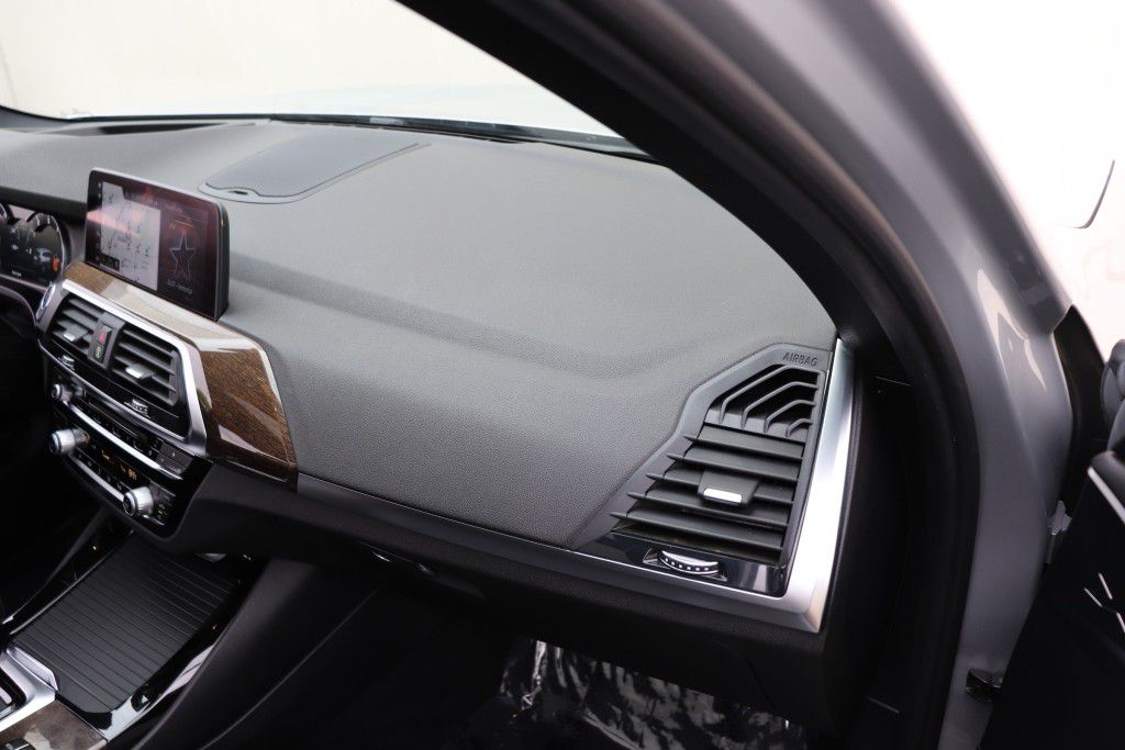 Photo 51 of this BMW X3 XDRIVE30I