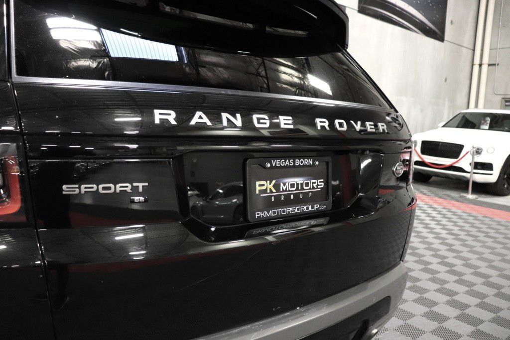 Photo 6 of this LAND ROVER RANGE ROVER SPO