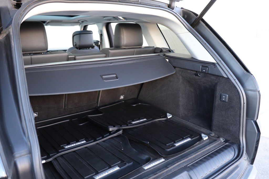 Photo 25 of this LAND ROVER RANGE ROVER SPO