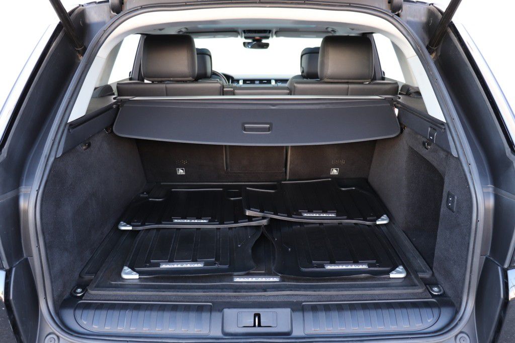 Photo 26 of this LAND ROVER RANGE ROVER SPO