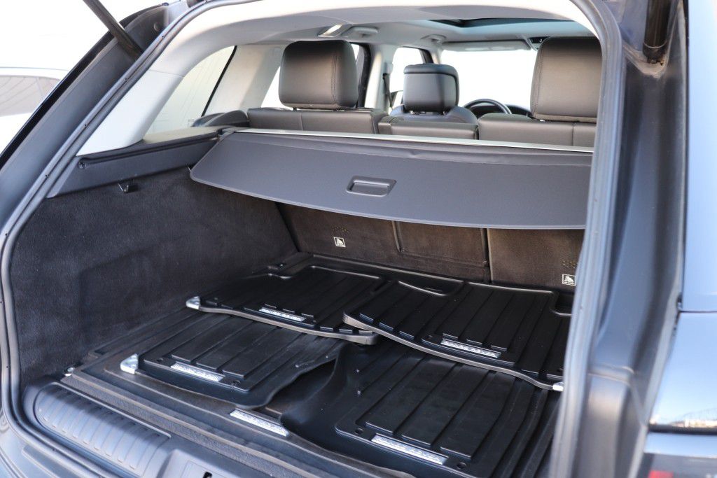 Photo 27 of this LAND ROVER RANGE ROVER SPO