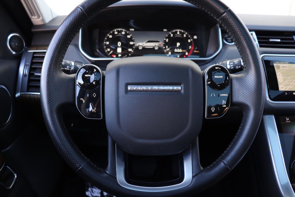 Photo 43 of this LAND ROVER RANGE ROVER SPO