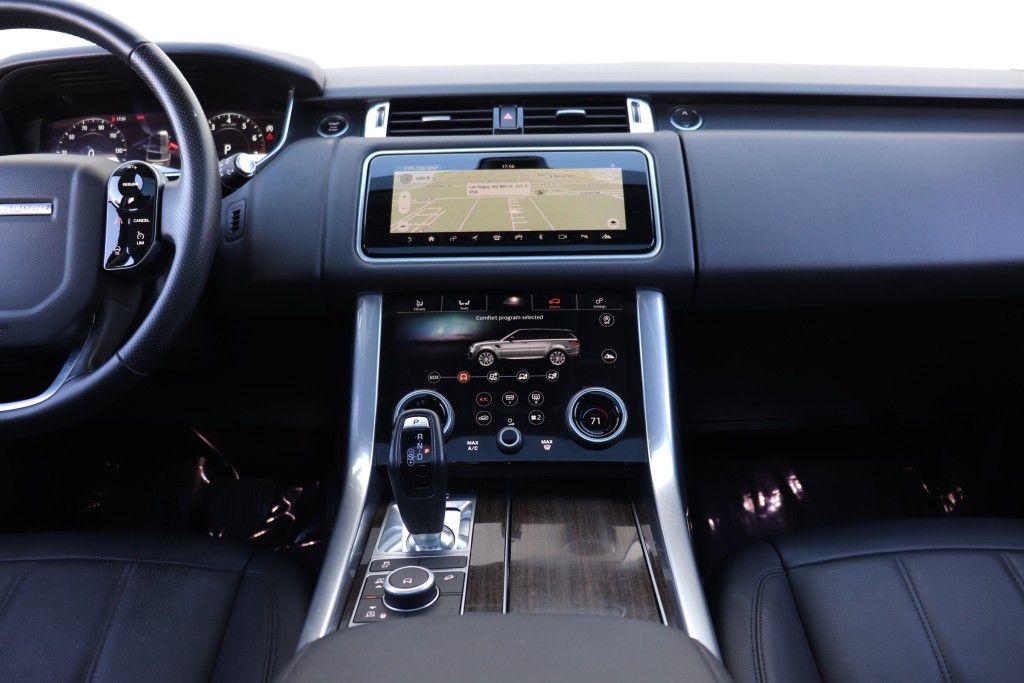 Photo 48 of this LAND ROVER RANGE ROVER SPO