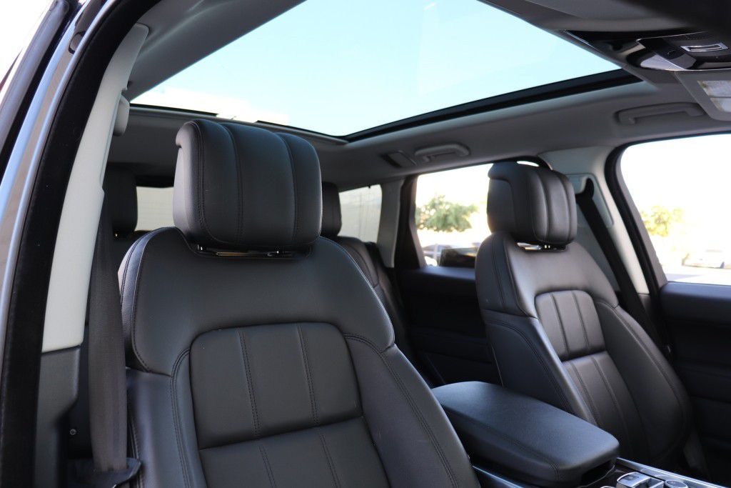 Photo 63 of this LAND ROVER RANGE ROVER SPO