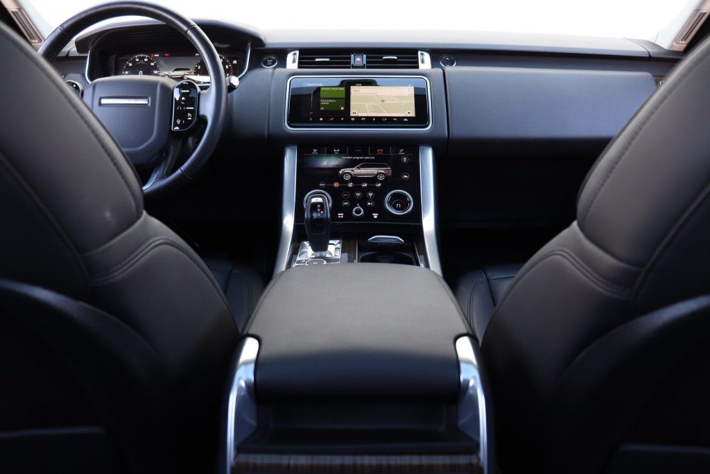Photo 72 of this LAND ROVER RANGE ROVER SPO