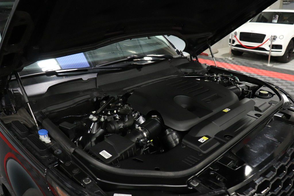 Photo 84 of this LAND ROVER RANGE ROVER SPO