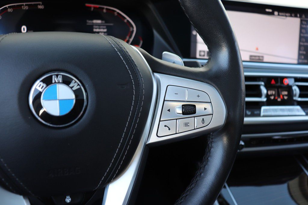 Photo 46 of this BMW X7 XDRIVE40I